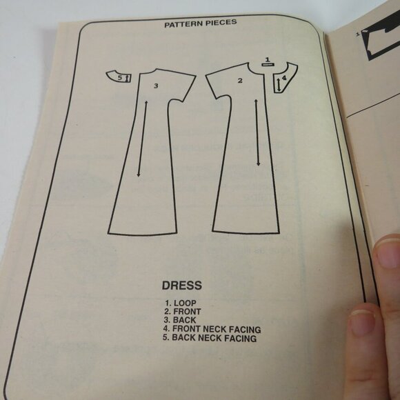 McCall's 9321 sewing pattern UNCUT EASY dress - Picture 4 of 7